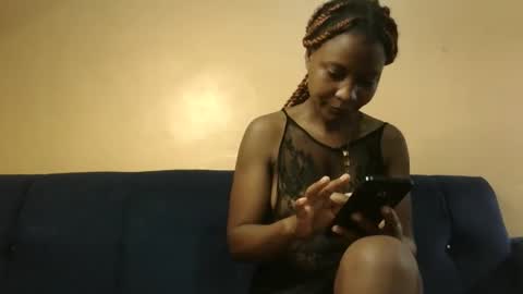 zellate online show from May 17, 2026, 1:29 pm