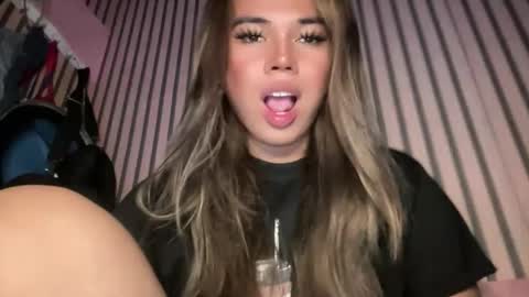 alexa your one and only queen online show from October 17, 2025, 2:26 am