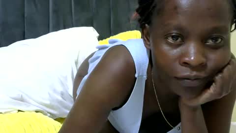 LIANAH online show from March 25, 2026, 7:09 pm