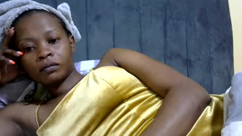 LIANAH online show from June 28, 2026, 4:51 am