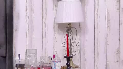 Anisia online show from April 19, 2026, 6:02 am