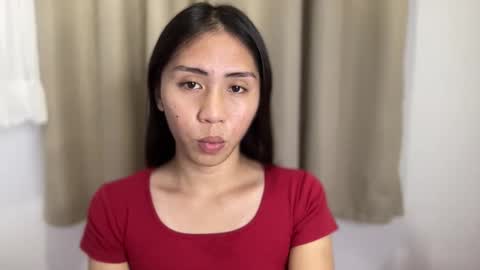 Snapshot of sweetasiancolleen chatting on April 23, 2026, 12:29 pm colleen online show from April 23, 2026, 12:29 pm