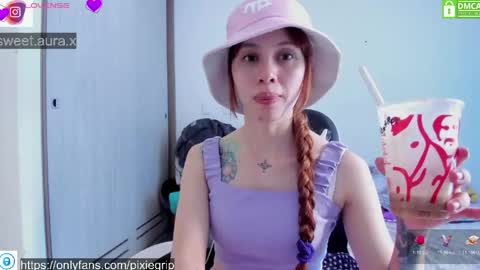 SweetAura0 0  online show from April 28, 2026, 5:40 pm