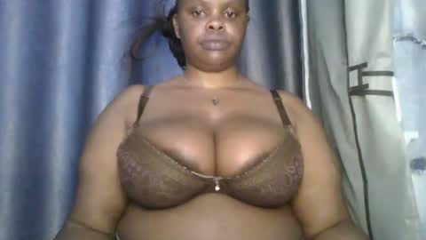 sweetbaby46 online show from December 18, 2024, 12:18 pm