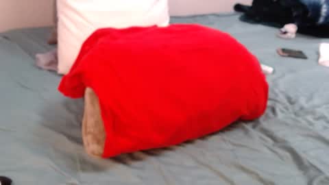 Sweetbear online show from October 2, 2025, 8:32 am