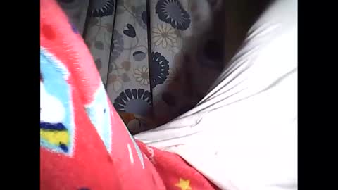 Snapshot of sweetbella24 chatting on September 14, 2025, 12:15 pm im anne online show from September 14, 2025, 12:15 pm