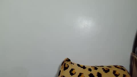 Snapshot of sweetbianca25 chatting on May 20, 2026, 7:14 am sweetbianca25 online show from May 20, 2026, 7:14 am