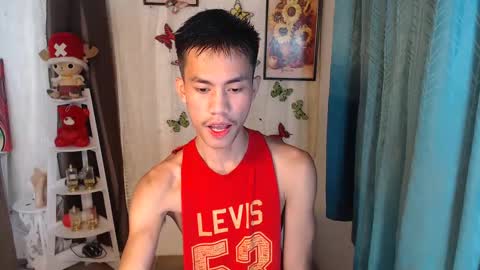 Snapshot of sweetbigcockz chatting on December 10, 2024, 9:01 am sweetbigcockz online show from December 10, 2024, 9:01 am