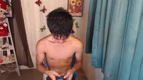 Snapshot of sweetbigcockz chatting on January 14, 2025, 10:27 am sweetbigcockz online show from January 14, 2025, 10:27 am