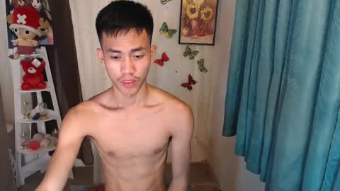 Snapshot of sweetbigcockz chatting on January 18, 2025, 10:28 am sweetbigcockz online show from January 18, 2025, 10:28 am