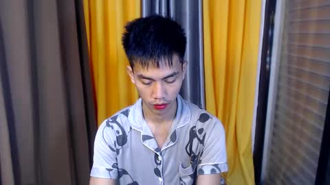 Snapshot of sweetbigcockz chatting on March 4, 2025, 6:39 pm sweetbigcockz online show from March 4, 2025, 6:39 pm