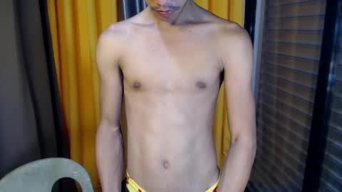 Snapshot of sweetbigcockz chatting on March 8, 2025, 11:16 am sweetbigcockz online show from March 8, 2025, 11:16 am