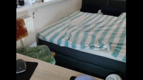 Sweetboobs85h online show from June 27, 2026, 12:55 pm