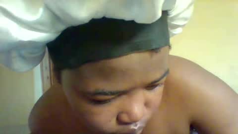 Snapshot of sweetbunnny9 chatting on October 25, 2025, 12:23 pm Sweetbunny9 online show from October 25, 2025, 12:23 pm