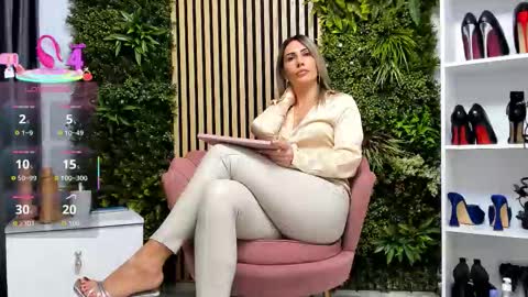 Cherry online show from November 13, 2025, 6:56 am