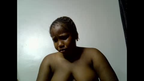 Snapshot of sweetcoochiex chatting on June 11, 2026, 7:12 pm sweetcoochiex online show from June 11, 2026, 7:12 pm