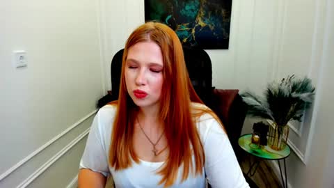 sweetdaylight online show from May 15, 2026, 7:32 pm
