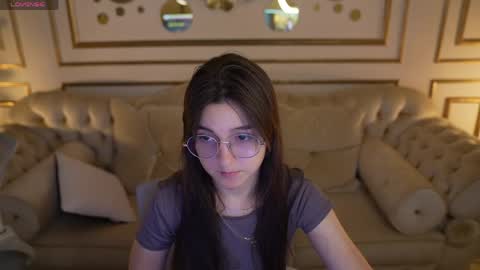 Amelia online show from May 13, 2026, 10:34 am