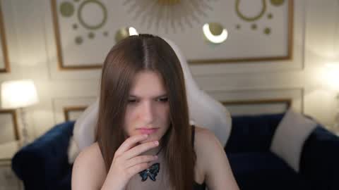 Amelia online show from June 1, 2026, 10:28 am