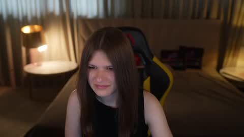 Amelia online show from June 11, 2026, 10:35 am