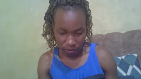 sweetdiva2012 online show from January 4, 2025, 6:19 am