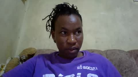 sweetdiva2012 online show from March 10, 2025, 5:22 am