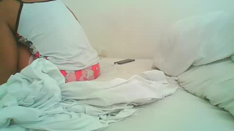 Sweet Doll online show from June 5, 2026, 3:29 pm