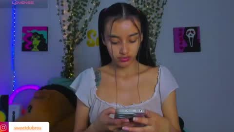 Snapshot of sweetdubros2 chatting on July 12, 2026, 4:58 am Sweet online show from July 12, 2026, 4:58 am