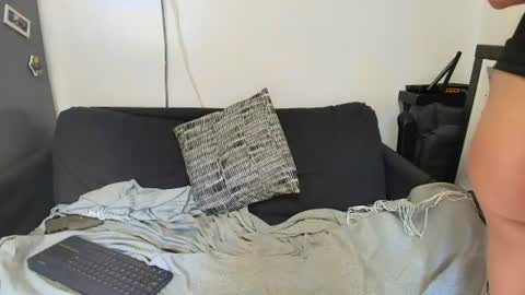 Sweet Dyzy online show from June 19, 2026, 5:23 am