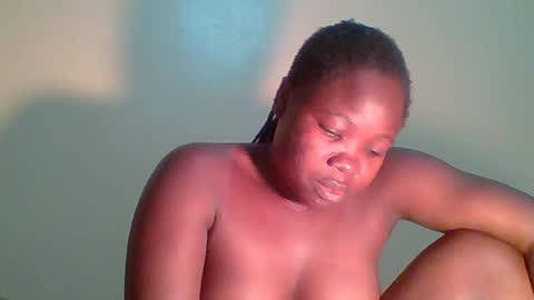Snapshot of sweetebonygal chatting on July 10, 2026, 3:11 am Grace online show from July 10, 2026, 3:11 am