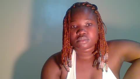 Snapshot of sweetebonygal chatting on July 14, 2026, 3:22 am Grace online show from July 14, 2026, 3:22 am