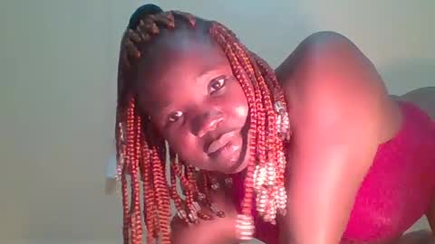 Snapshot of sweetebonygal chatting on July 16, 2026, 5:30 pm Grace online show from July 16, 2026, 5:30 pm