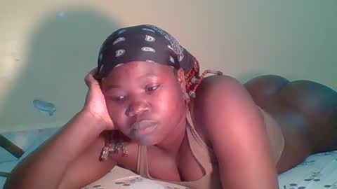 Snapshot of sweetebonygal chatting on July 27, 2026, 3:02 am Grace online show from July 27, 2026, 3:02 am