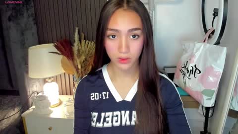 Snapshot of sweetestmallow chatting on January 15, 2025, 5:29 am mallow online show from January 15, 2025, 5:29 am