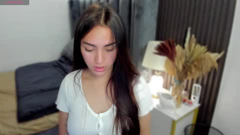 Snapshot of sweetestmallow chatting on January 23, 2025, 5:45 am mallow online show from January 23, 2025, 5:45 am