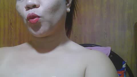 Snapshot of sweeteyes69xx chatting on August 2, 2026, 4:22 am sweeteyes69xx online show from August 2, 2026, 4:22 am