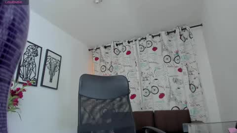 Snapshot of sweetfabianaxl chatting on February 22, 2025, 7:14 pm Fabiana online show from February 22, 2025, 7:14 pm