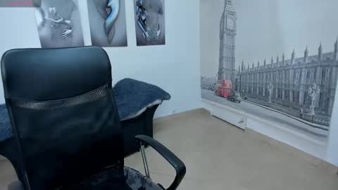 Snapshot of sweetfabianaxl chatting on February 27, 2025, 7:26 pm Fabiana online show from February 27, 2025, 7:26 pm