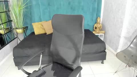 Fabiana online show from July 28, 2026, 6:42 pm