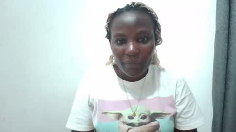Snapshot of sweetfel chatting on April 19, 2026, 7:05 pm sweetfel online show from April 19, 2026, 7:05 pm