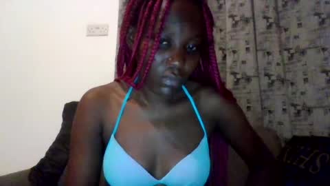 sweetfel online show from July 28, 2026, 11:15 pm