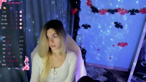 sweetfoyou online show from October 27, 2025, 6:50 am