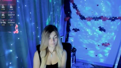 sweetfoyou online show from November 3, 2025, 7:09 am