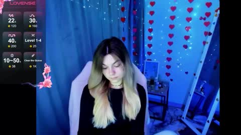 sweetfoyou online show from March 8, 2026, 6:39 am