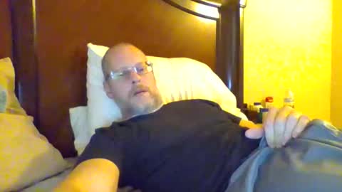 Snapshot of sweetg233 chatting on November 11, 2025, 7:25 pm sweetg233 online show from November 11, 2025, 7:25 pm