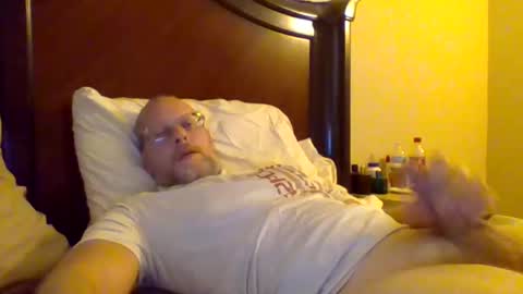 Snapshot of sweetg233 chatting on November 12, 2025, 7:35 pm sweetg233 online show from November 12, 2025, 7:35 pm