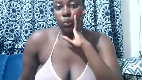 sweetgal11 online show from June 29, 2026, 2:18 am