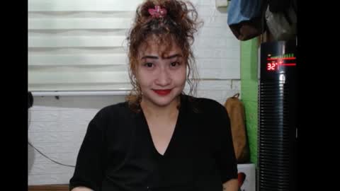 Jean online show from November 18, 2025, 2:54 pm