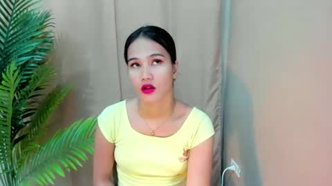 Snapshot of sweetgirl_latina143 chatting on September 18, 2025, 6:26 am sweetgirl_latina143 online show from September 18, 2025, 6:26 am