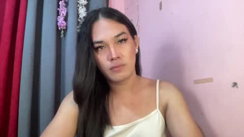 sweetgirl_rhainexxx online show from March 20, 2026, 12:37 am